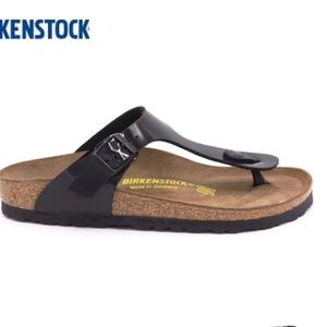 Birkenstock Gizeh in Black Patent Leather, Sz 9